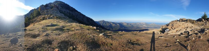 Boccu à U Saltu: Blick Richtung SW. Im Hintergrund links Capu di Vegnu (1388). [imgDir=W]