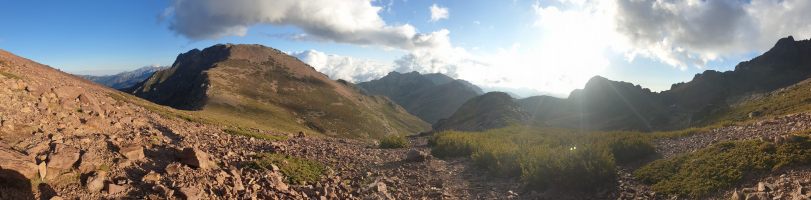 Blick über das oberste Tal des Golo in Richtung des weiteren Verlaufs [imgDir=S alt=2040]