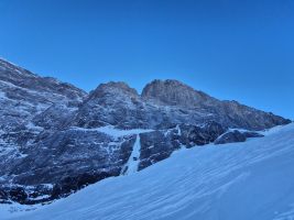 Kleiner Stäuber aus der Nordwand [lat=46.81425 lon=8.74672 alt=2069 imgDir=S]