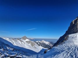 Schinberg vor Pilatus; daneben Buochserhorn