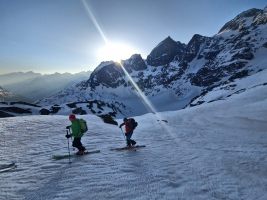 Im Hintergrund erneut die beiden Päuggenstöckli und der Gwächten, dann Rotstock und Chli Krönten