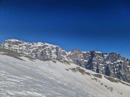 Schlossberg links der Älplilücke