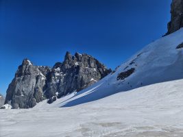 Die obere Traverse unter dem Chli Spannort ist steil und sehr hart