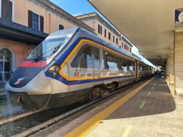 Auch der Regionalzug darf eine spitze Schnauze haben!