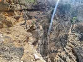 Abenteuerlicher Abstieg