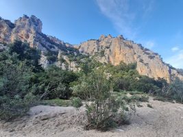 Unglaublich schöner Fels überall