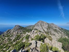 Das Gestein bleibt granitisch