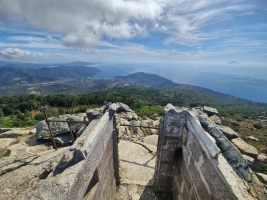 Das Hüttchen auf dem Felsblock Masso alla Quata