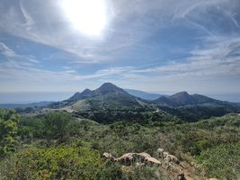 Scheinbar lieblicher Aufstieg auf den Monte Castello