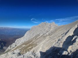 Blick zurück zu Corno Grande und Sella dei due Corni