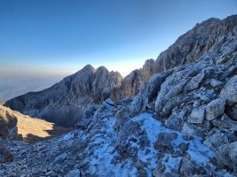 Schneeflecken künden das Ende der Saison an.