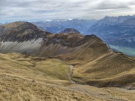Die Mulde oberhalb des Arnisees
