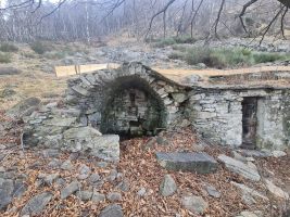 In der Brunnenstube links hat er ein neues Zuhause erhalten.