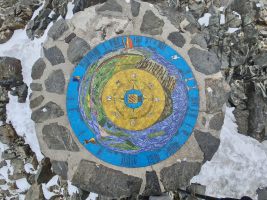 Gipfelmosaik inspiriert vom Puig dels tres/treize vents