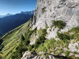 Es geht erstaunlich deutlich hinunter in der "Traverse".