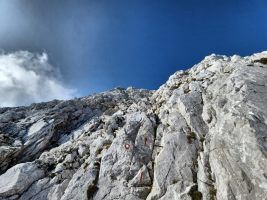 Wunderbare Kraxelei im Sonnenlicht