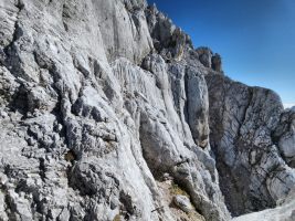 Anspruchsvollste Passage über den glatten Felsbauch