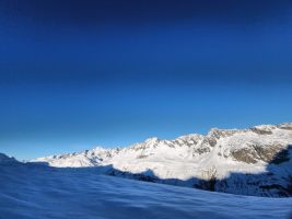 Urseren-Nordseite mit Galenstock und Furkablick ins Wallis,