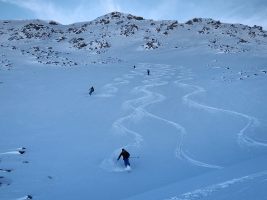 Unerspurte Pulverschneehänge!
