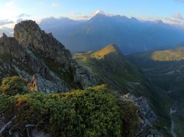 ErsterAufstieg von der Hütte weg