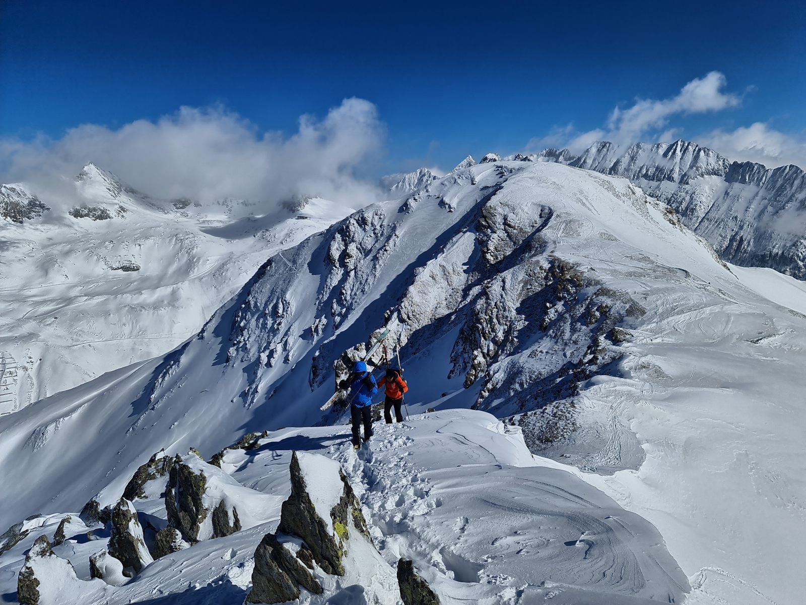 2022-04-10 Pazolastock, Piz Cavradi